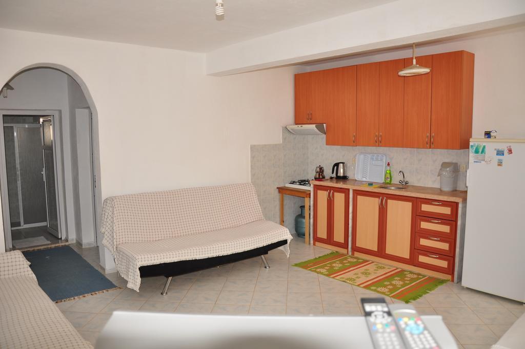 Apartment Iskandil Датча Номер фото